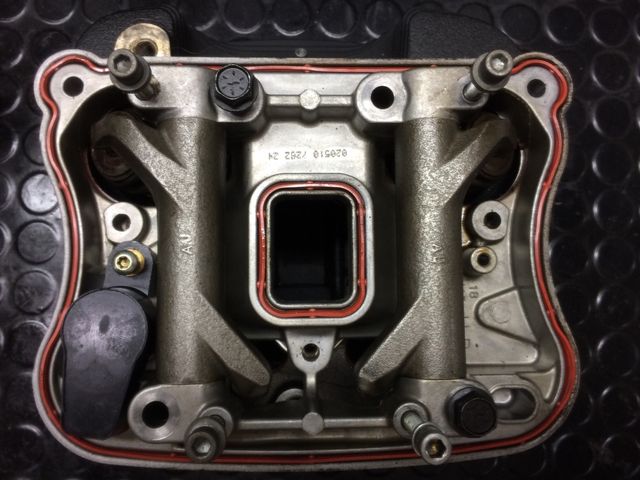 Culatas completas Sportster Iron 883