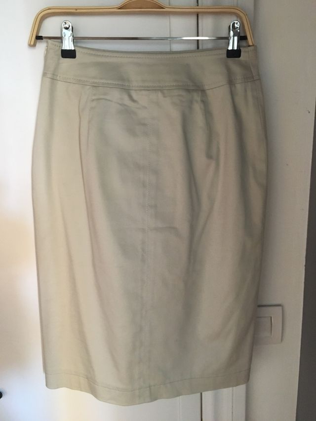 Falda beige Adolfo Domínguez