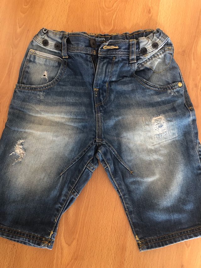 Pack 3 pantalones cortos niño talla 6 Zara