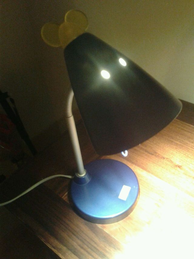 Lámpara flexo infantil