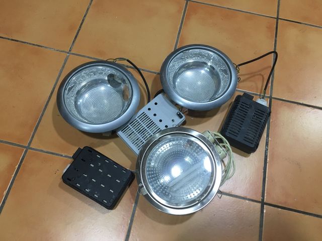 Holofotes de cozinha ou banheiro