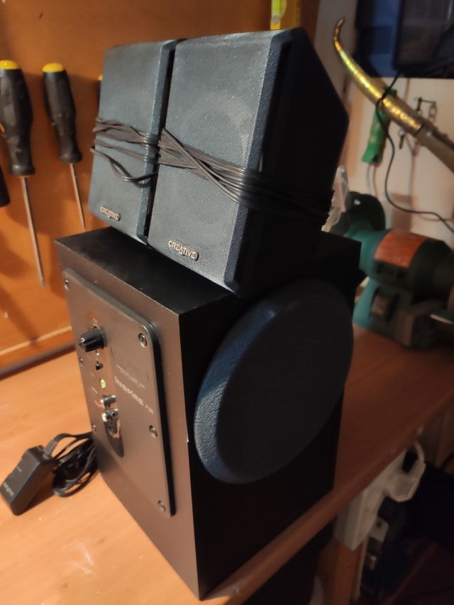 Altavoces con subwoofer Creative