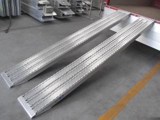 Rampas de aluminio para cadenas de hierro