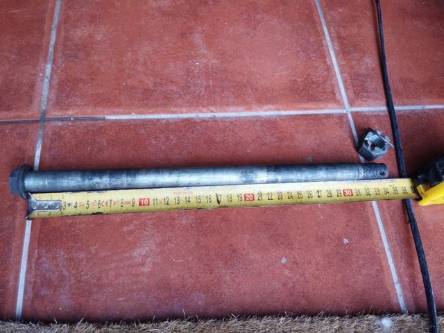 ejes rueda motor basculante y llantas CBR 900 1992