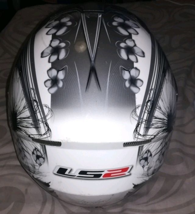 Casco LS2
