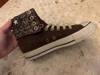 converse marrones de tela