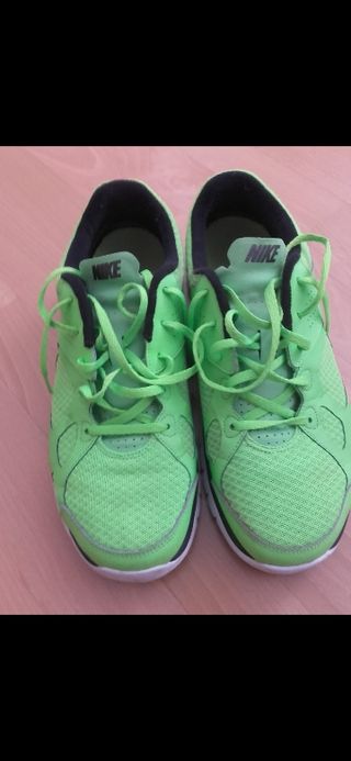 zapatillas nike verdes zapatillas nike verdes