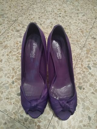 Zapato morado Marypaz de segunda mano por 4,5 EUR en Dueñas en WALLAPOP