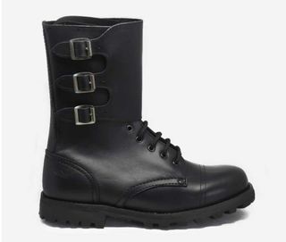Botas militares tres hebillas de segunda mano por 85 EUR en Granada en  WALLAPOP