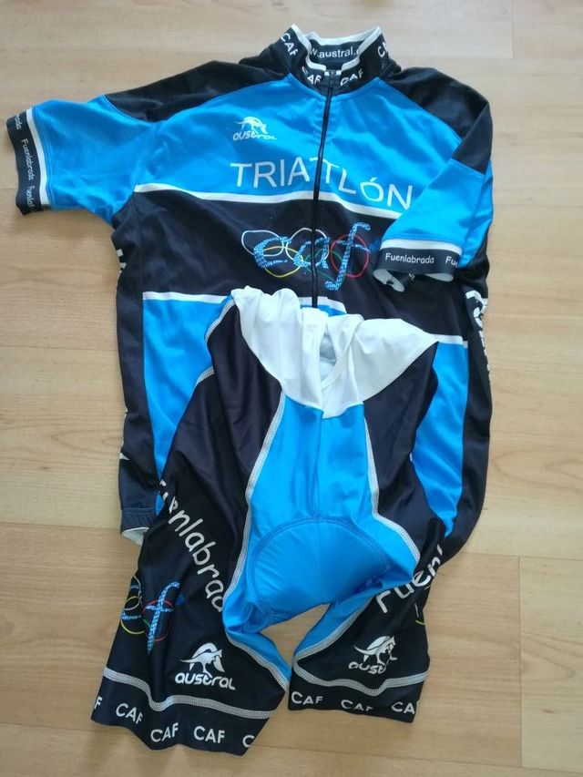 equipación marca austral talla L