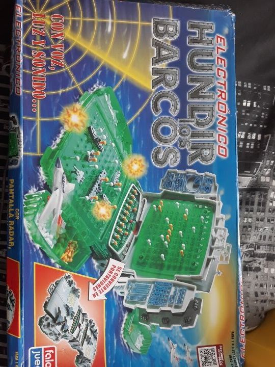 Guerra de barcos electronica