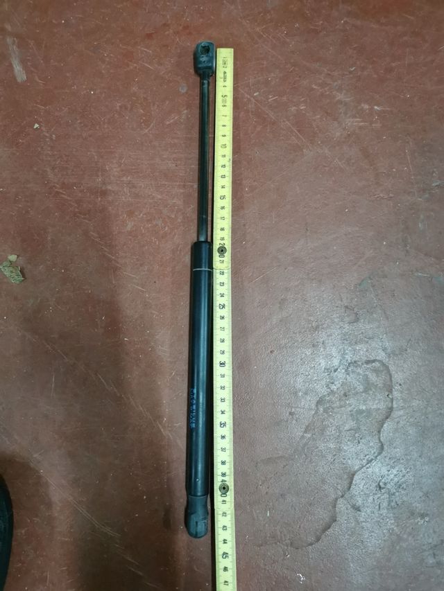 amortiguador de maletero