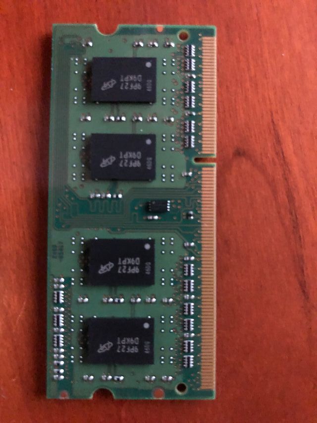 2 Gb Memoria RAM 2x 1GB 1RX8 PC3 8500S DDR3