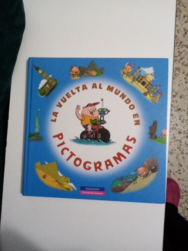Libro infantil La vuelta al mundo en Pictogramas