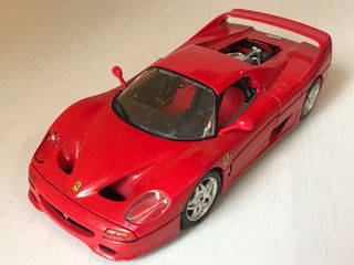 Ferrari 360 GT rojo con vitrina 1:43 Altaya