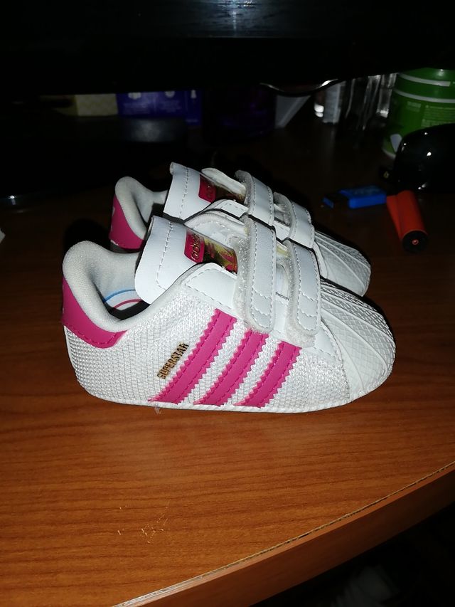 Generoso Soberano Descolorar Rebajas! adidas superstar talla 18 de segunda mano por 10 € en A Coruña en WALLAPOP Generoso Soberano Descolorar Rebajas! adidas superstar talla 18 de segunda mano por 10 € en A Coruña en WALLAPOP