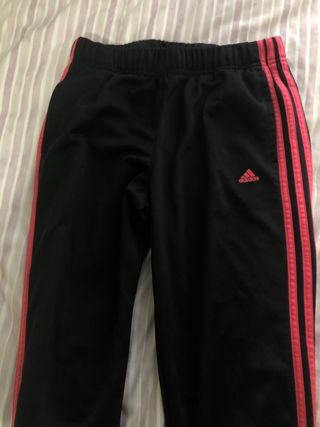 Respeto a ti mismo Girar acre Chandal Adidas niño de segunda mano en WALLAPOP Respeto a ti mismo Girar acre Chandal Adidas niño de segunda mano en WALLAPOP