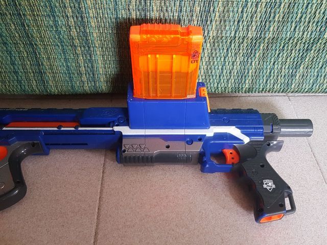 Pistola Nerf N-strike elite rampage