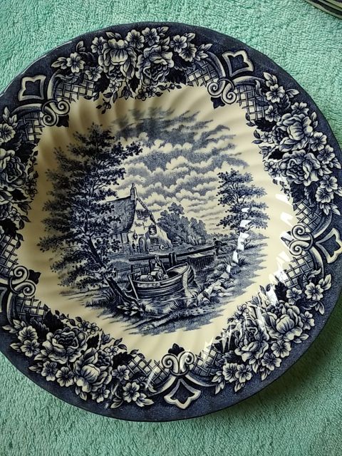 VAJILLA INGLESA 6 HONDOS + 6 LLANOS + 6 POSTRE