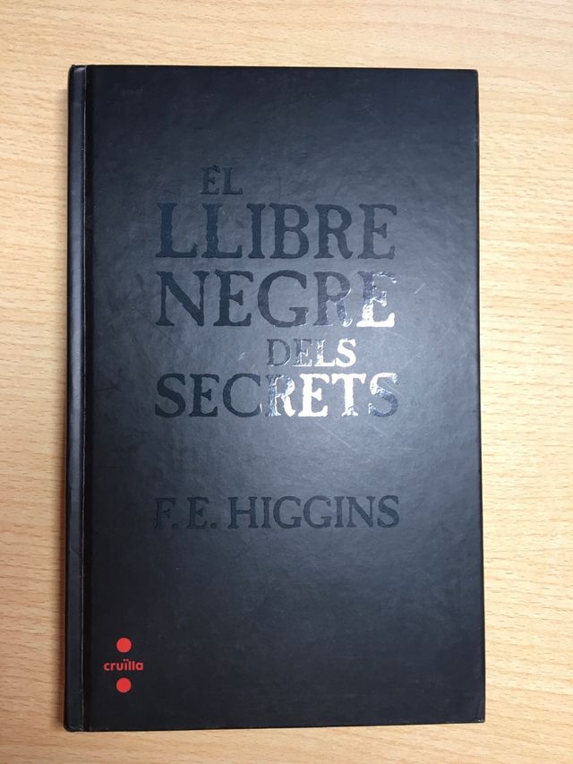 Libro. El llibre negre dels secrets.