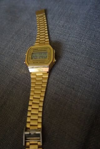 Reloj Casio dorado de segunda mano en la provincia de Reloj Casio dorado de segunda mano en la provincia de