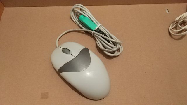 Teclado Logitech + Raton