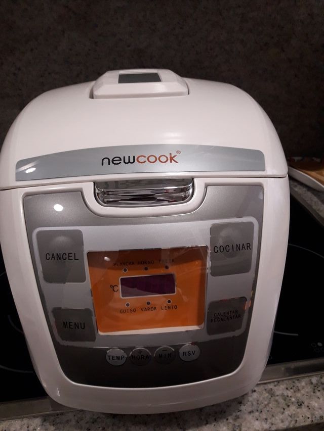 Robot de cocina Newcook (sin estrenar)