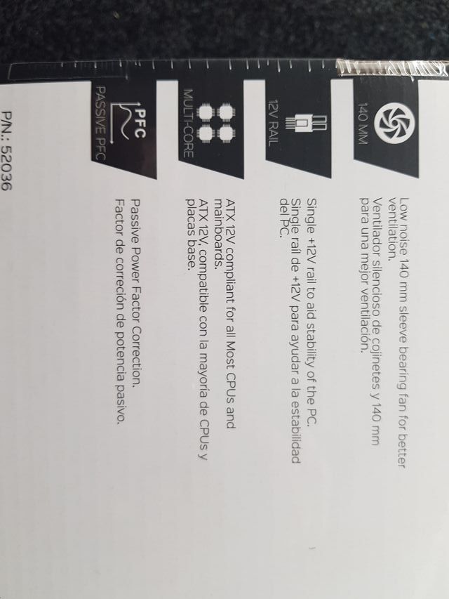 Fuente de alimentación 700W gaming nueva