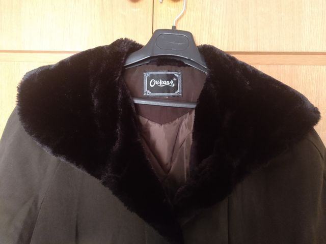 Chaqueta mujer talla XL utilizada 1 vez.