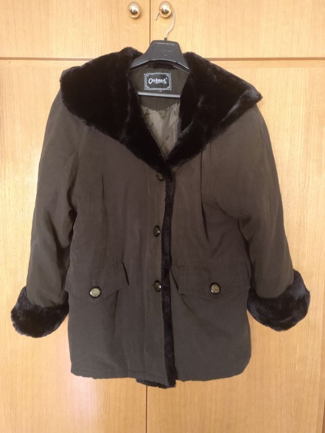 Chaqueta mujer talla XL utilizada 1 vez.