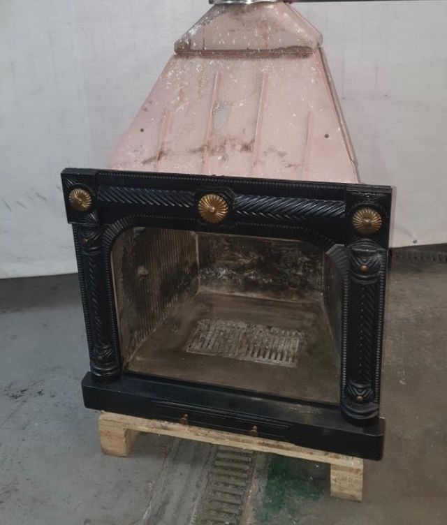 Chimenea francesa de segunda mano por 100 € en San Martin en WALLAPOP