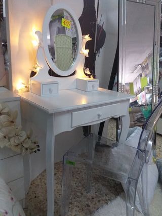 Tocador maquillaje de segunda mano en WALLAPOP