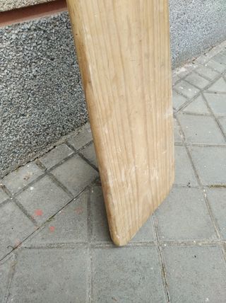 Tabla de planchar antigua madera maciza de segunda mano por 19,95 € en