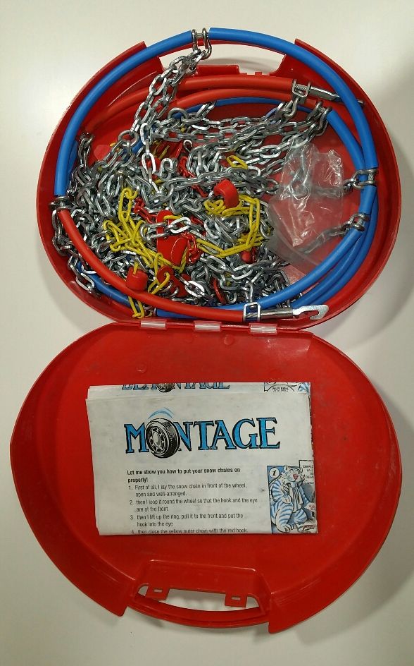 Cadenas Nieve de segunda mano por 15 EUR en Azuqueca de Henares en WALLAPOP