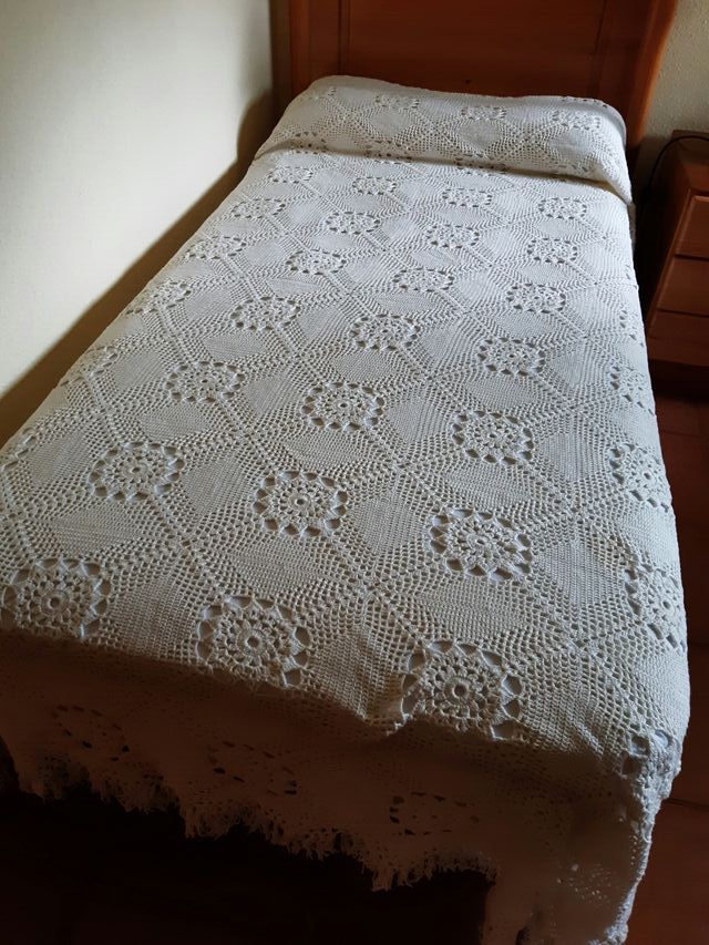Colchas de ganchillo antiguas