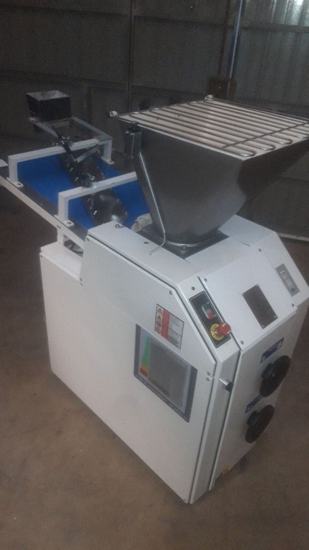 pesadora divisora panaderia