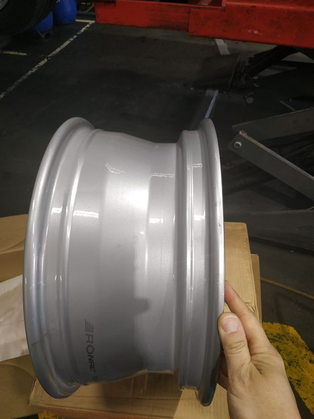 llantas NUEVAS ESTRENAR aluminio 16"