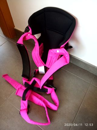 MOCHILA PORTABEBÉS MARCA ASALVO de segunda mano por 20 EUR en Torre Alcayna  en WALLAPOP