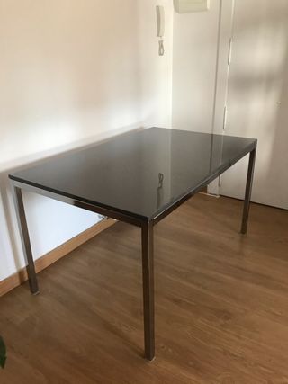Mesa de centro Ikea de segunda mano en Zaragoza en WALLAPOP Mesa de centro Ikea de segunda mano en Zaragoza en WALLAPOP
