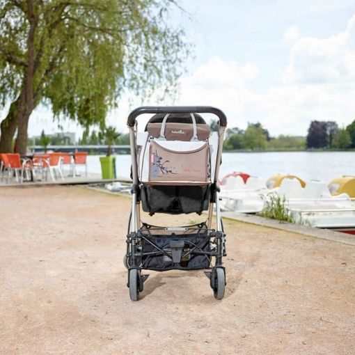 Bolso maternal de marca babymoov.