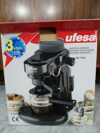 Cafetera espresso Ufesa CE 7455 de segunda mano por 50 EUR en Mercado  Parque Corredor del Henares en WALLAPOP