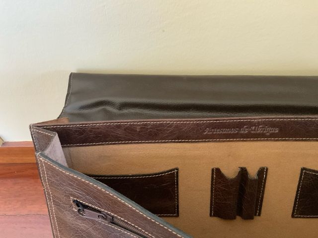 Maletín de piel de Ubrique