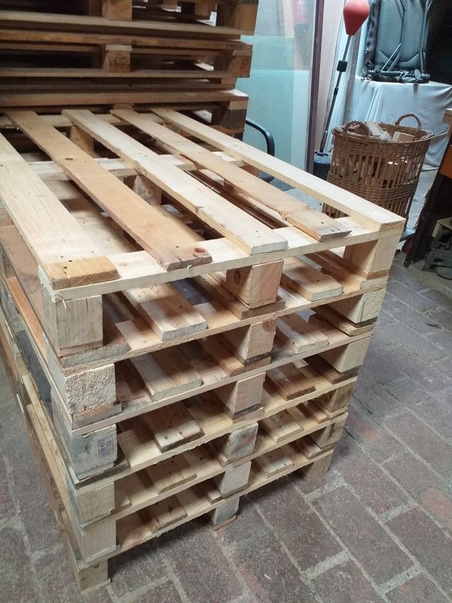 I pallet in legno non sono europei
