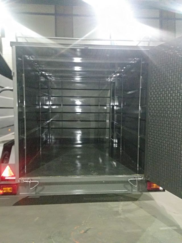 REMOLQUE CERRADO 2 EJES FURGON FRENO 750 kg