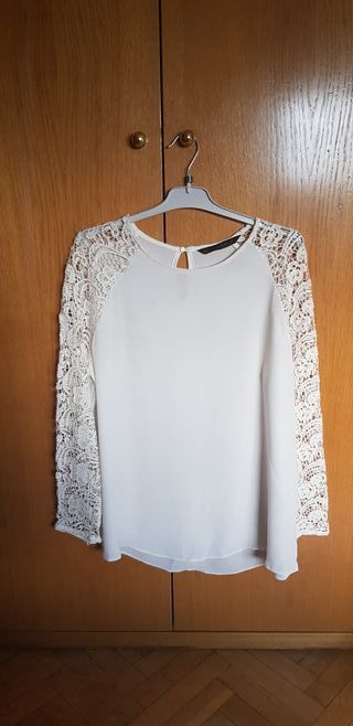 Blusa de encaje blanca de segunda mano en Alcalá de Henares Blusa de encaje blanca de segunda mano en Alcalá de Henares