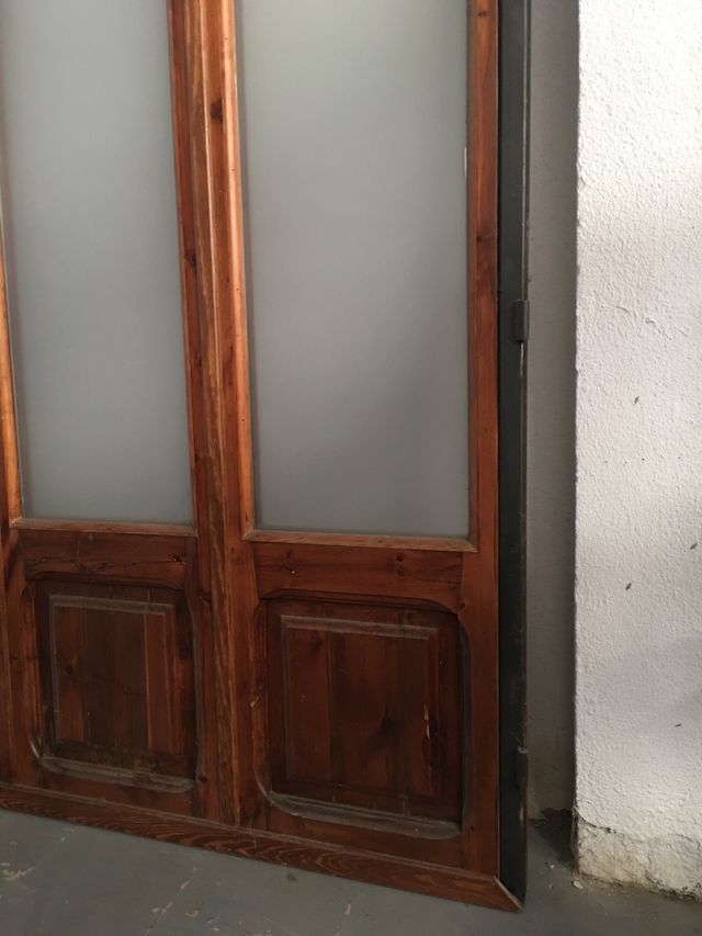 Puerta parking -garaje - taller -tienda de segunda mano por 700 € en