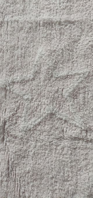 Alfombra Rosa de segunda mano en Alcalá de Henares en WALLAPOP Alfombra 3x2 metros de segunda mano por 100 € en Alcalá de