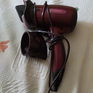Secador alisador Babyliss de segunda mano por 15 EUR en Alcoy en WALLAPOP