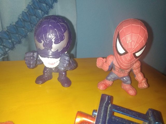 spiderman/ iron man /marvel