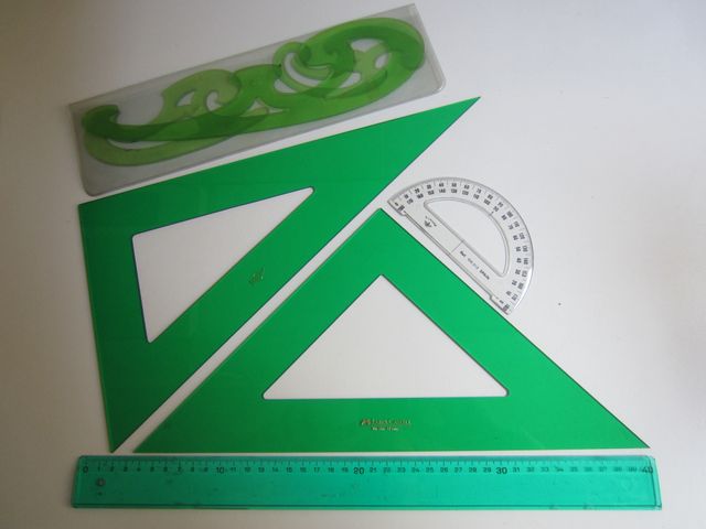 SET DE ESCUADRA, CARTABON, REGLA, TRANSPORTADOR